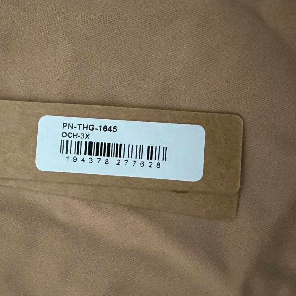 NWT SKIMS Naked Dipped Seamless Thong In Nude Ochre Panty